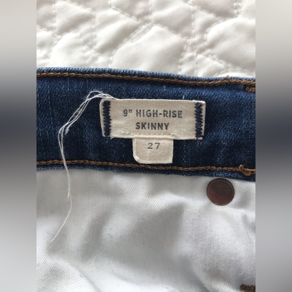 Madewell 9” High Rise Skinny Jeans - Picture 7 of 10
